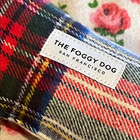 The Foggy Dog Tartan Bone Toy - Picture 13 of 14